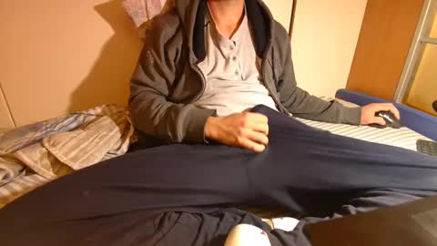 Snapshot of mysecr3tsins chatting on December 2024 05:40:01 PM Ben online show from December 2024 05:40:01 PM