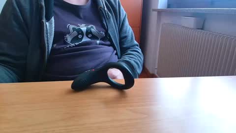 Snapshot of mysecr3tsins chatting on December 2024 10:32:01 AM Ben online show from December 2024 10:32:01 AM