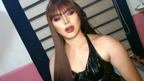 Snapshot of mysterious_diva chatting on June 2026 04:02:02 PM SUPPORT GODDESS TRISHA AND DONT FORGET TO FOLLOW ME online show from June 2026 04:02:02 PM