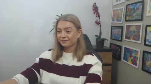 Erica online show from October 2025 07:41:01 AM