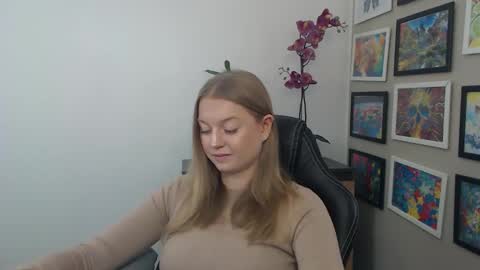 Erica online show from April 2026 07:47:02 AM