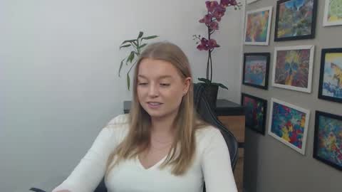 Erica online show from April 2026 10:07:02 AM