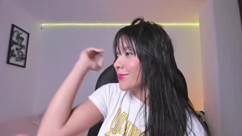 Elena online show from September 2025 09:15:02 PM