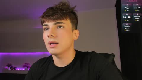 Evan Brown online show from April 2026 07:30:02 PM