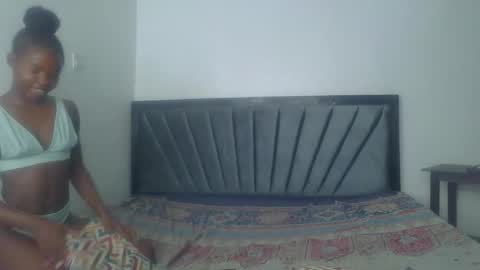 mystic_saucy online show from November 2025 08:25:02 AM