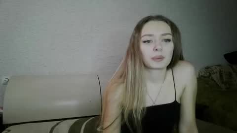 Anika online show from December 2025 06:42:02 AM