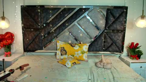 Mystic  online show from April 2026 01:31:01 PM