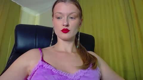 Snapshot of mysticvenus_ chatting on November 2025 01:21:02 PM mysticvenus_ online show from November 2025 01:21:02 PM