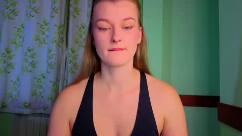 mysticvenus_ online show from March 2026 04:10:01 PM