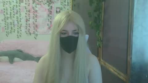 mysticyumiko online show from April 2026 08:17:02 AM