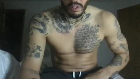 Snapshot of n0facen0face chatting on April 2026 06:54:01 AM n0facen0face online show from April 2026 06:54:01 AM