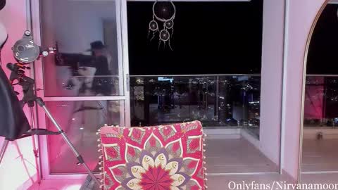 n1rvanamoon online show from December 2025 12:48:01 AM