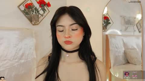 naamah_b online show from February 2026 02:05:01 PM