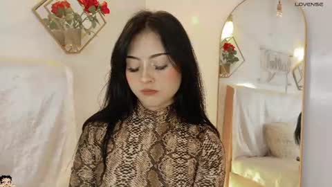 Snapshot of naamah_b chatting on June 2026 02:28:01 PM naamah_b online show from June 2026 02:28:01 PM