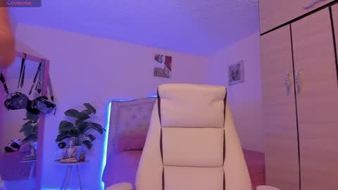 Snapshot of naath_ chatting on January 2025 02:20:02 AM anny online show from January 2025 02:20:02 AM