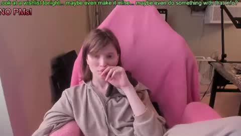 Natalie Marlo online show from July 2026 07:06:01 AM
