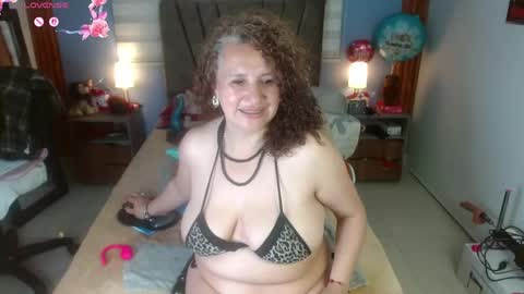 nadia_84 online show from April 2026 07:30:02 PM
