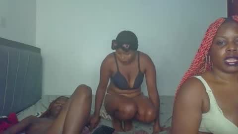 nadia_lisse online show from November 2025 02:33:02 AM