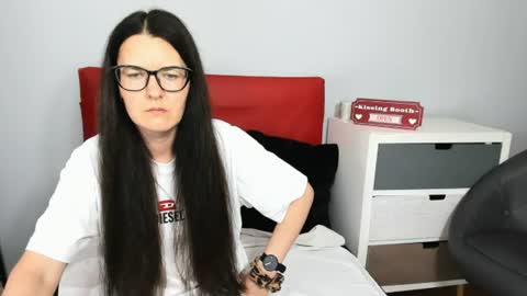 Snapshot of nadiatrue chatting on June 2026 06:23:01 PM nadiatrue online show from June 2026 06:23:01 PM