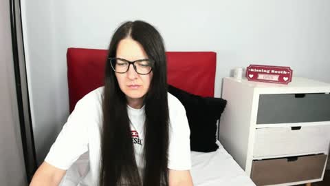 Snapshot of nadiatrue chatting on July 2026 05:06:01 PM nadiatrue online show from July 2026 05:06:01 PM