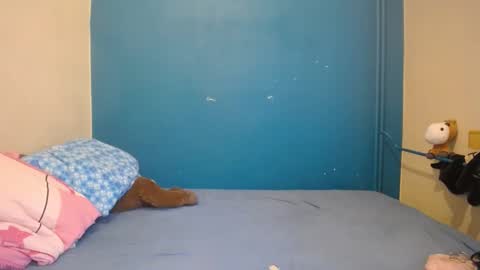 nadinnnea online show from March 2025 11:37:02 AM