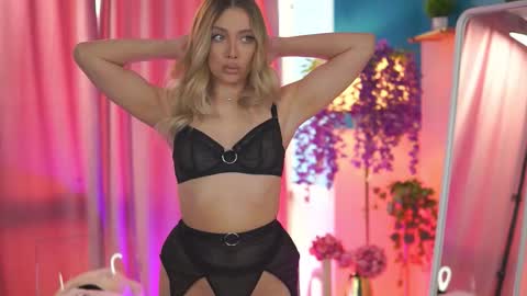 Nadia online show from March 2026 05:46:01 AM