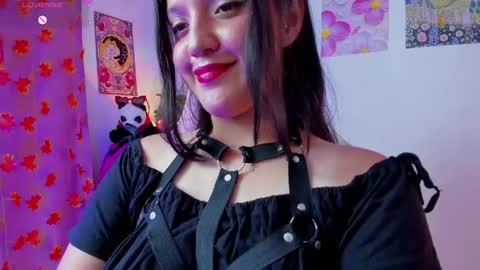 Snapshot of naharasoler chatting on May 2026 09:53:01 PM Nahara Soler online show from May 2026 09:53:01 PM