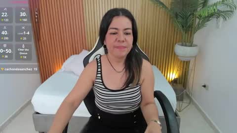 N A H I A online show from February 2025 03:06:01 PM