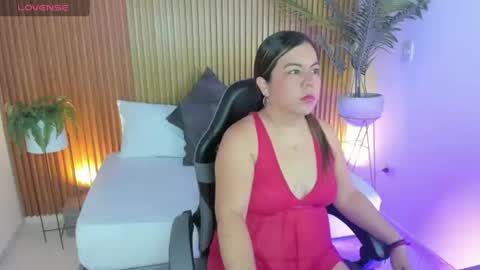 Snapshot of nahia_13 chatting on June 2026 12:04:02 PM N A H I A online show from June 2026 12:04:02 PM