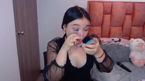 nahia cute     only   online show from February 2026 05:09:02 PM