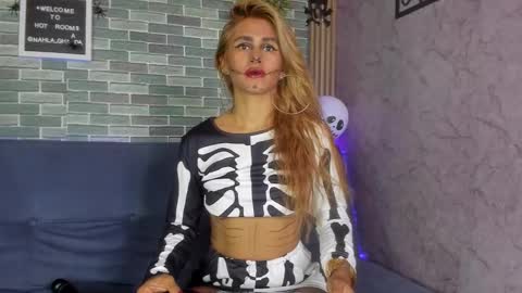 Nahla online show from November 2025 11:07:02 PM