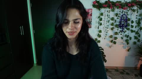 Snapshot of naho_4269 chatting on January 2025 01:32:01 AM Naho  Sigueme en mis Redes Sociales Follow me on my social networks online show from January 2025 01:32:01 AM