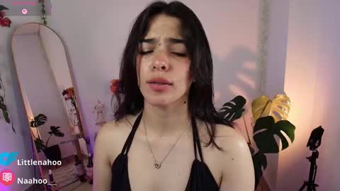 Snapshot of naho_4269 chatting on October 2025 11:29:01 AM Naho  Sigueme en mis Redes Sociales Follow me on my social networks online show from October 2025 11:29:01 AM