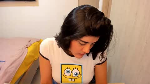 independent model online show from March 2026 02:37:01 AM