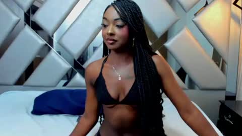 Snapshot of nahomii_hill chatting on June 2026 09:45:01 PM Nahomi online show from June 2026 09:45:01 PM