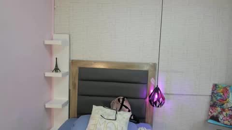   SHELBY   online show from November 2025 12:16:01 PM