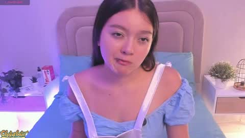 Snapshot of nahommybell chatting on April 2026 04:27:01 AM nahommybell online show from April 2026 04:27:01 AM