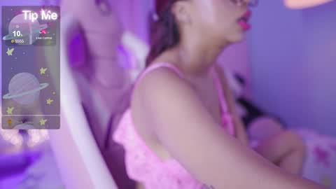 nahomy 2308 online show from March 2026 02:43:01 PM