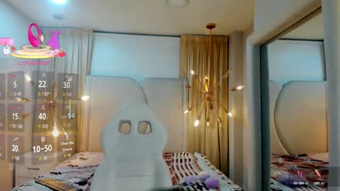 Snapshot of nai_blue chatting on September 2025 02:27:02 AM nai_blue online show from September 2025 02:27:02 AM