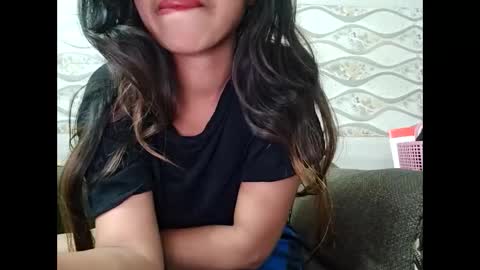 Naina online show from March 2025 06:19:01 PM