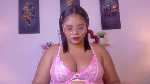nairagold_ online show from June 2026 12:55:02 AM