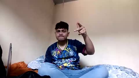 naisha and axel2 online show from February 2026 06:17:02 PM