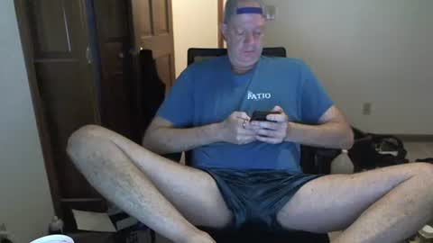 Snapshot of nakedilmale chatting on May 2026 02:07:01 AM Tip 100 for my full real name online show from May 2026 02:07:01 AM