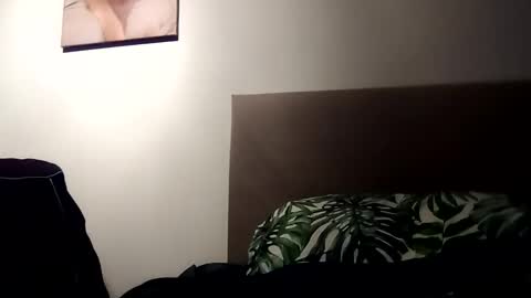 nakedscotsman199211189180 online show from February 2025 07:41:02 PM