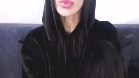 Snapshot of name666999 chatting on February 2026 04:33:01 PM Lady online show from February 2026 04:33:01 PM