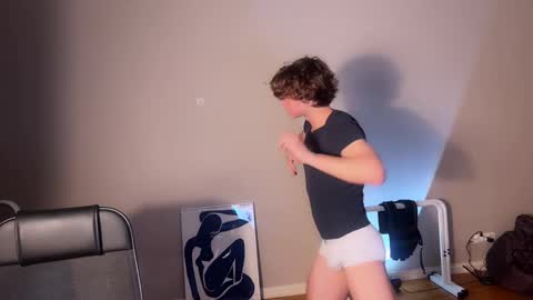 Snapshot of namiraaxel chatting on December 2024 08:47:02 PM Georges online show from December 2024 08:47:02 PM