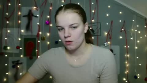 Nana online show from November 2025 08:13:02 AM