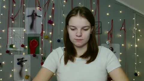 Nana online show from November 2025 09:09:02 AM