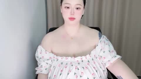 Snapshot of nanabigbobo chatting on April 2026 01:41:02 PM nanabigbobo online show from April 2026 01:41:02 PM