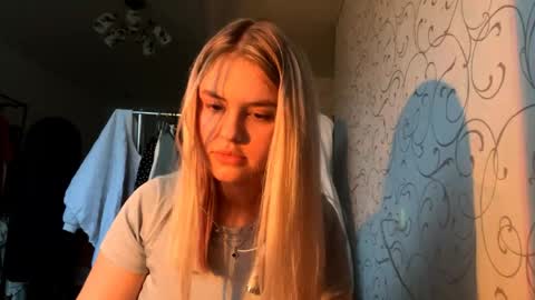 Rina online show from May 2026 04:58:02 PM